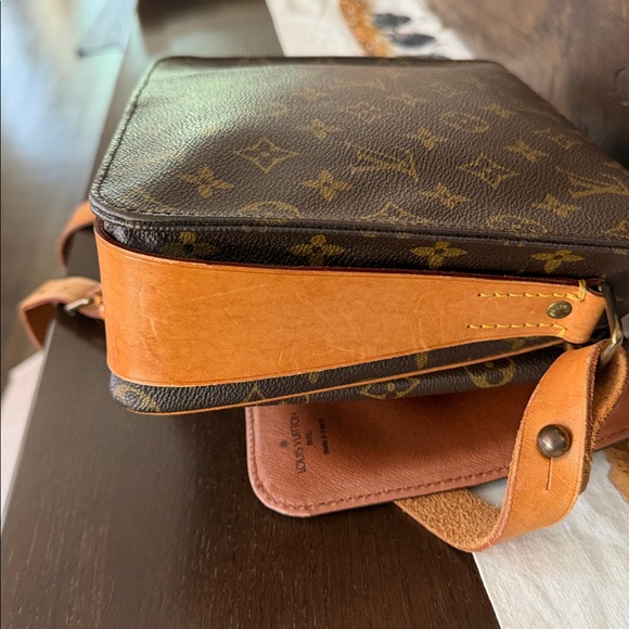 Gorgeous Vintage “LOUIS VUITTON Cartouchiere” Bag 💼 - Picture 8 of 13